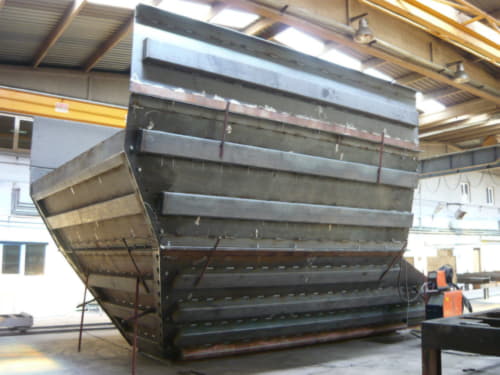 GÜRSAN - Chassis and Bunker Steel Construction Manufacturing